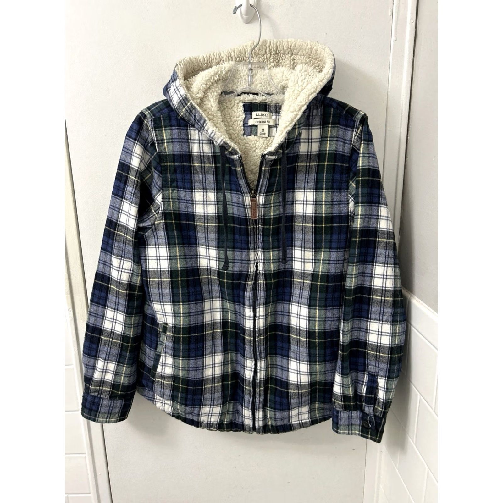 Vintage LL Bean Sherpa Lined Flannel Hoodie Womens M Relaxed Fit Scotch Plaid 505453 Size M / US 6-8 / IT 42-44 - 2 Thumbnail