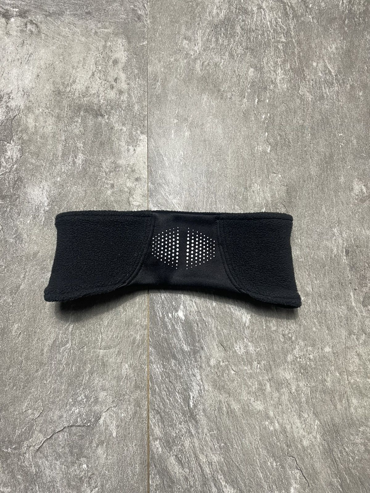 Nike Vintage Nike Fleece Reflective Headband Swoosh 90s Y2k Size ONE SIZE - 4 Thumbnail