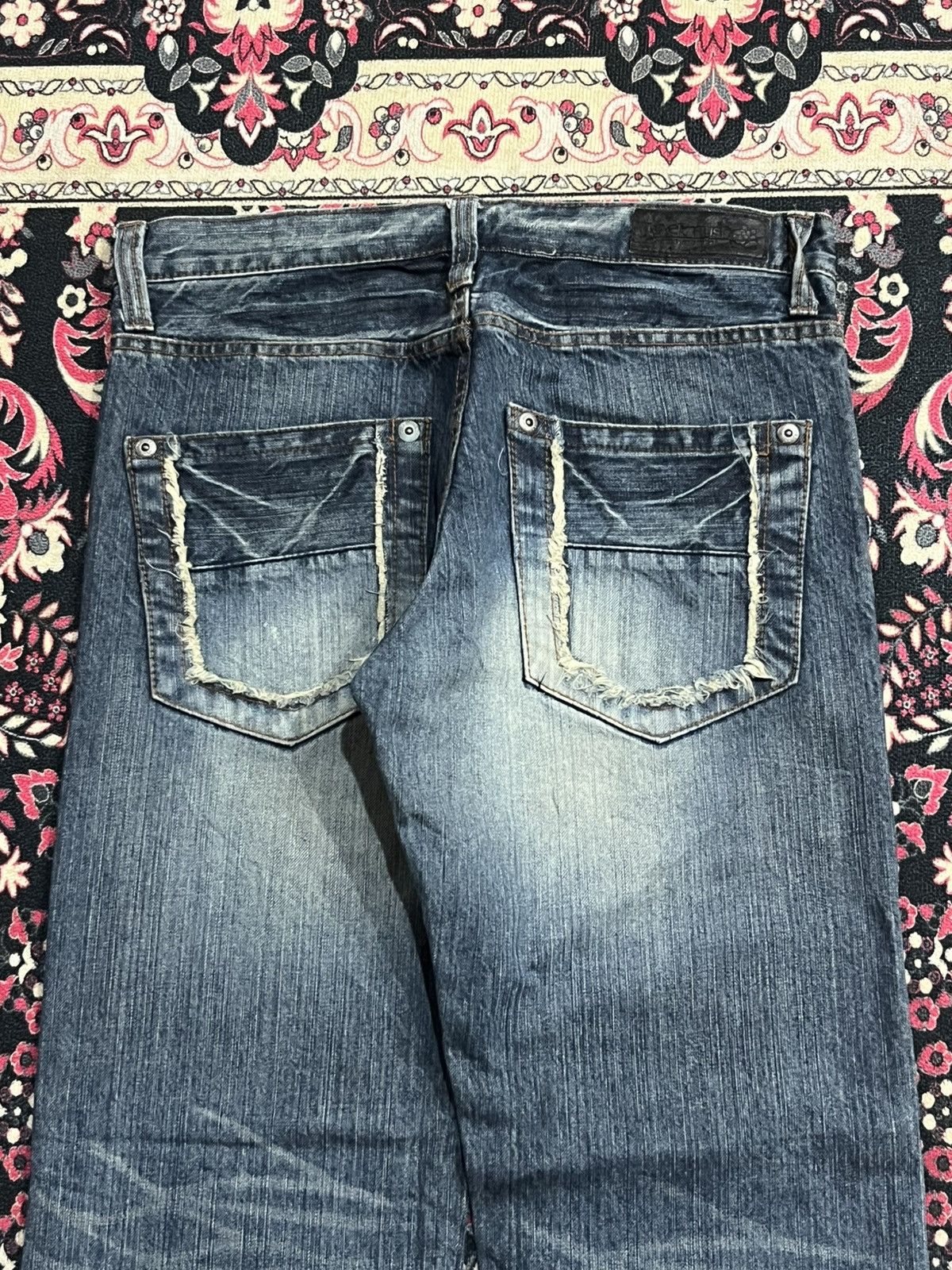 Kapital Japanese Brand Back Rush Distressed Sashiko Stitch Blue Jean Size US 31 - 6 Thumbnail