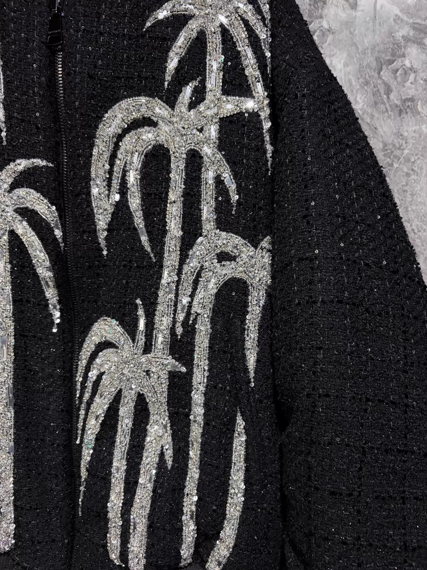 Balmain Balmain FW24 Oversized Coconut Tree Sequin Jacket Size L Size US L / EU 52-54 / 3 - 3 Thumbnail