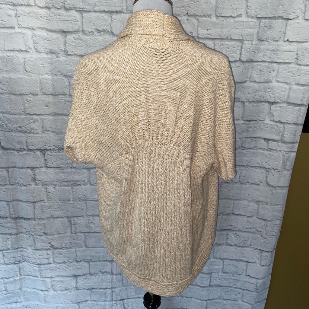 Express Express women L open front short sleeve knit cardigan beige Size L / US 10 / IT 46 - 7 Thumbnail