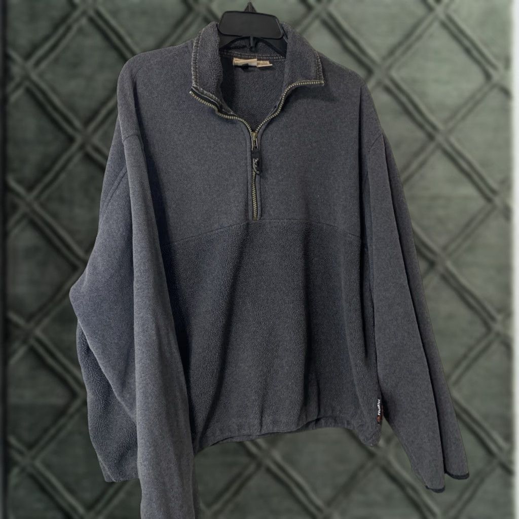 Vintage Woolrich Jacket Mens Large Half Zip Black Polyester Fleece Outdoor 1/2 Zip Insulated Stand-Up Collar Casual Winter Size US L / EU 52-54 / 3 - 1 Thumbnail
