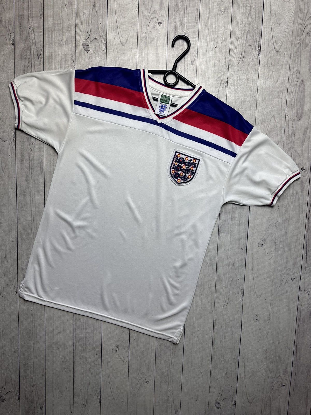 Vintage Vintage England soccer jersey retro size M Size US M / EU 48-50 / 2 - 1 Thumbnail