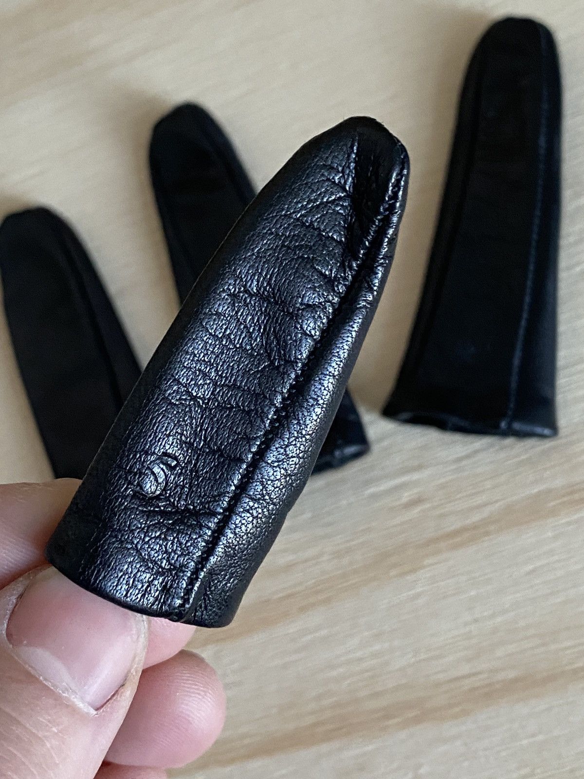 Vetements SS16 Finger Gloves Size ONE SIZE - 11 Thumbnail
