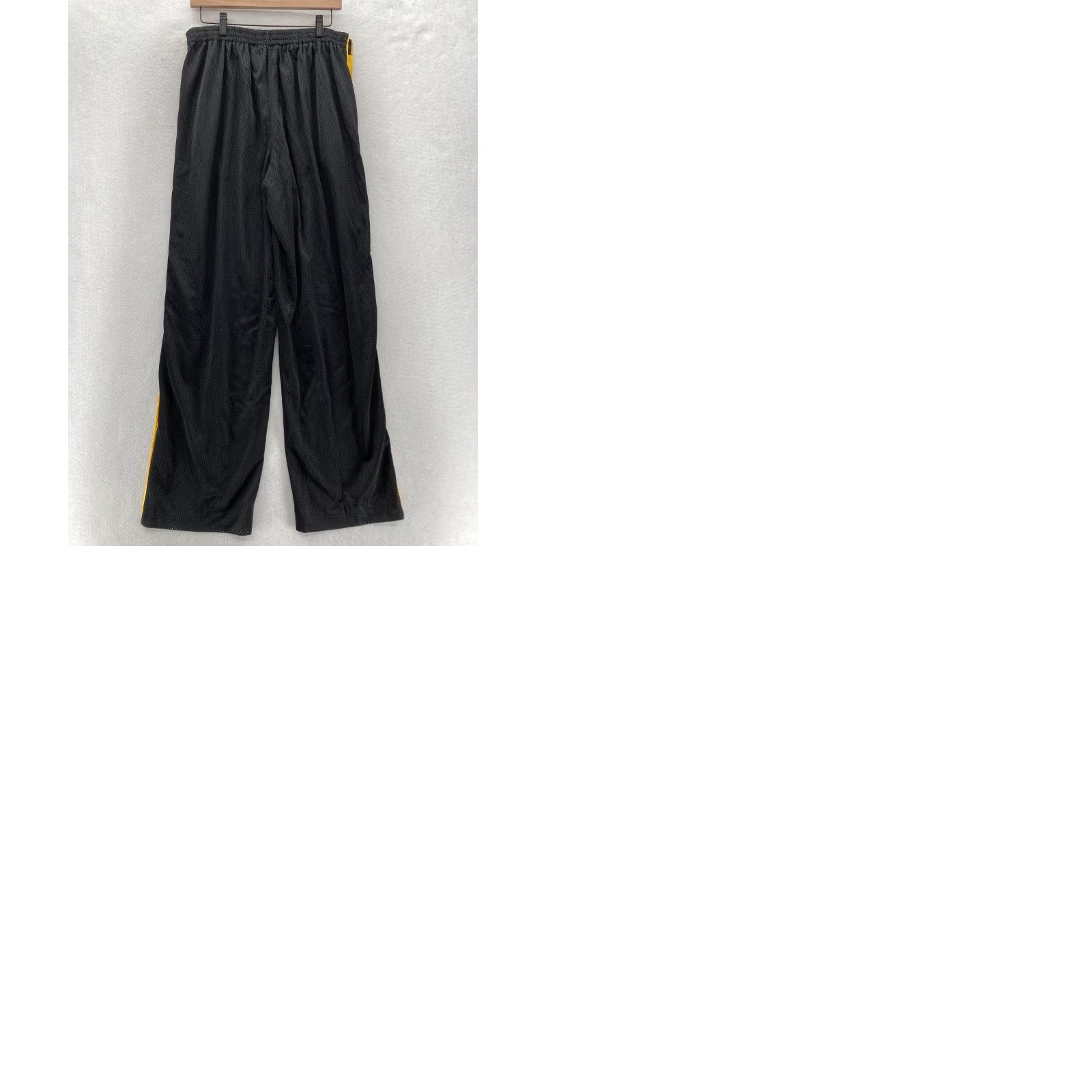 Vintage VINTAGE SHAQ Pants Mens Large Black Yellow Stripe Basketball Y2K Size US 33 - 9 Thumbnail