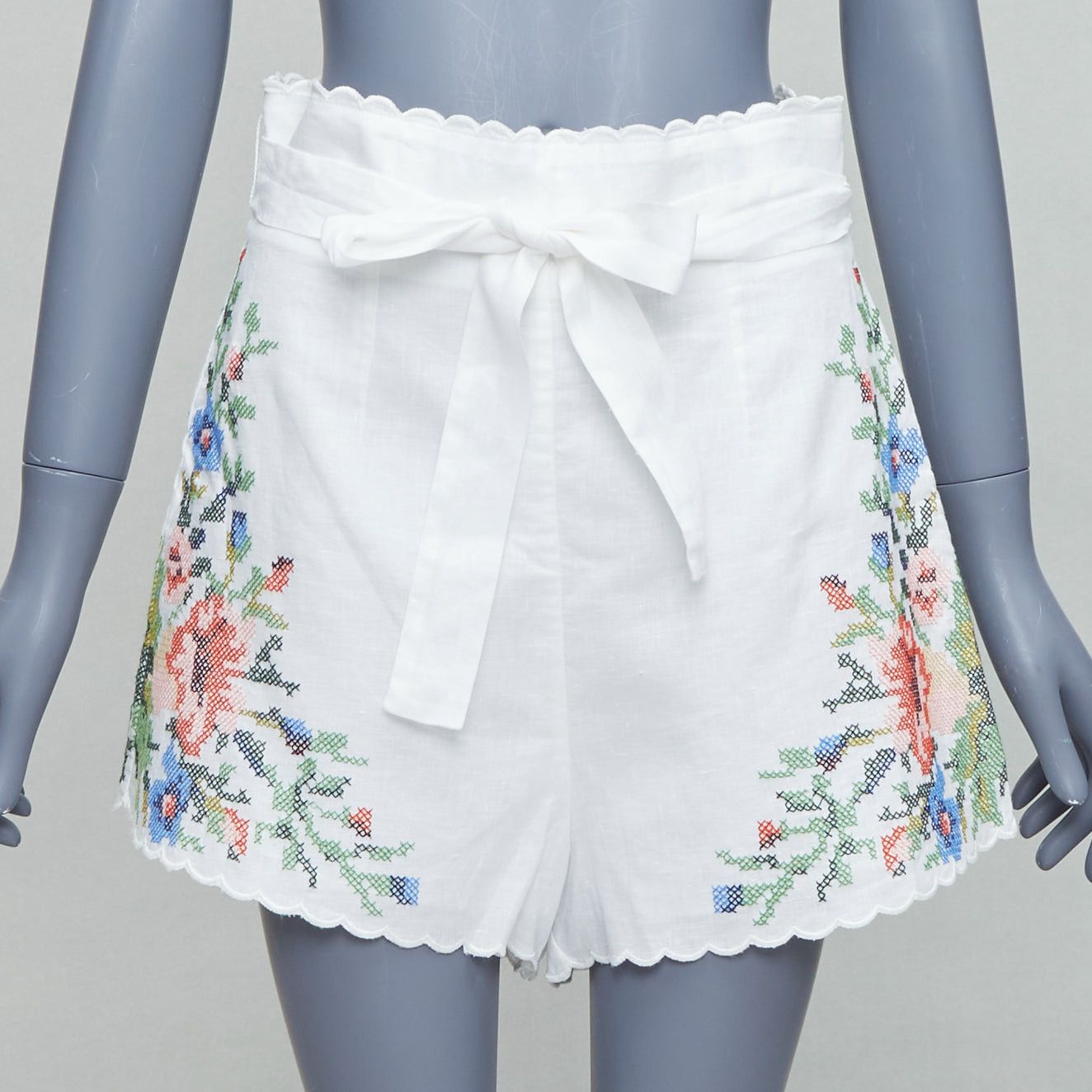 Zimmermann ZIMMERMANN Juliette white linen floral embroidery belted shorts US2 XXS Size 28" / US 6 / IT 42 - 1 Thumbnail