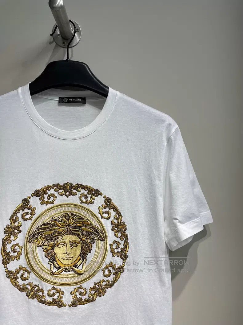 Versace Versace Medusa white short-sleeved T-shirt Size US S / EU 44-46 / 1 - 2 Thumbnail
