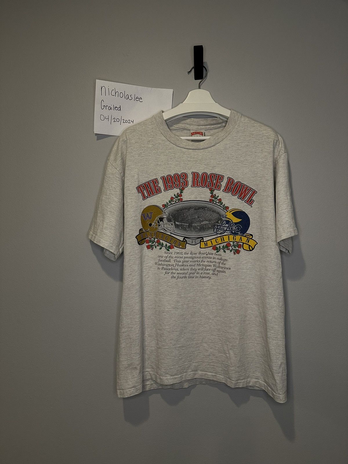 Nutmeg Rose Bowl - Vintage T-shirt 1993 - Large Size US L / EU 52-54 / 3 - 3 Thumbnail