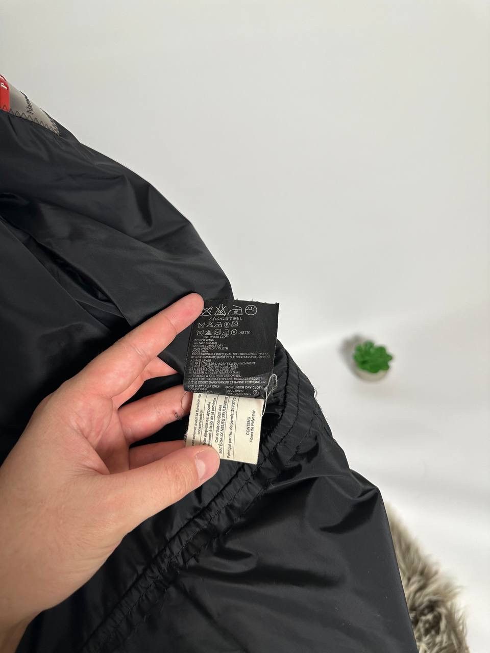 Prada Prada nylon sport men’s jacket Size US L / EU 52-54 / 3 - 12 Thumbnail