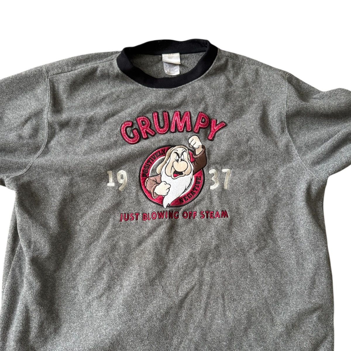 Disney Grumpy 1937 Sweater Size US L / EU 52-54 / 3 - 1 Thumbnail