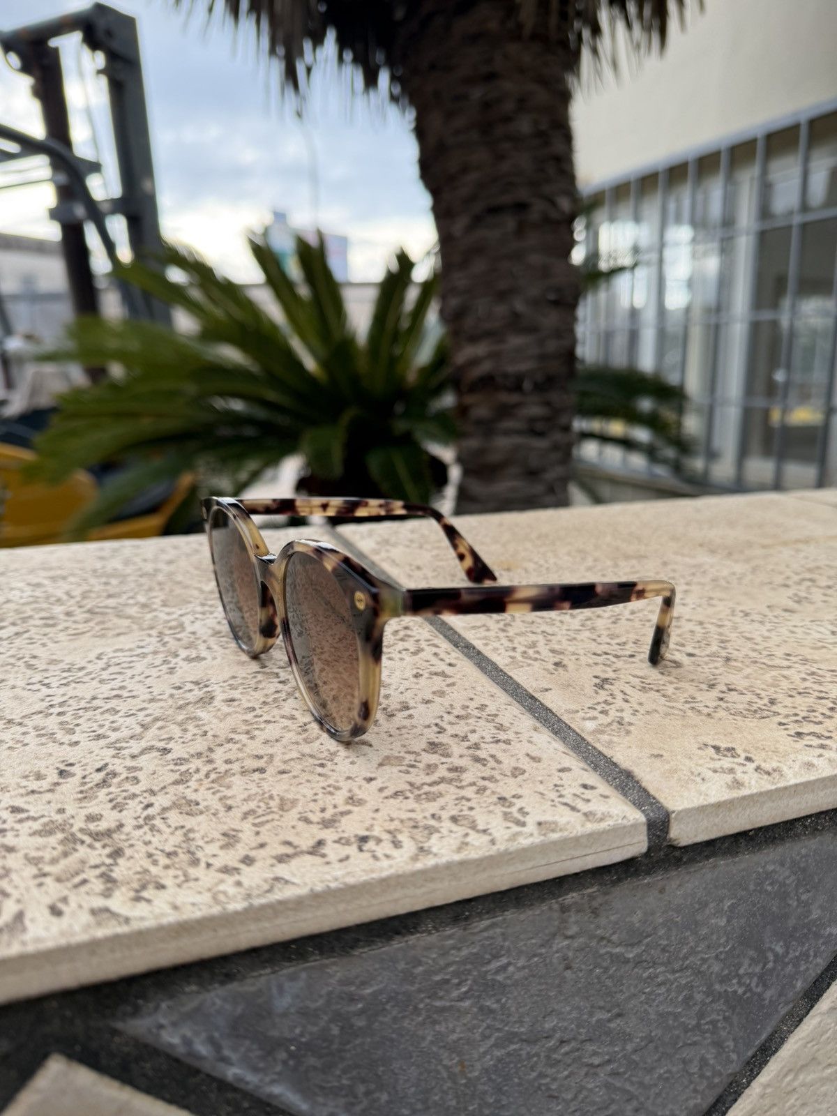 Gucci Gucci Sunglasses GG0918 Brown Size ONE SIZE - 4 Thumbnail