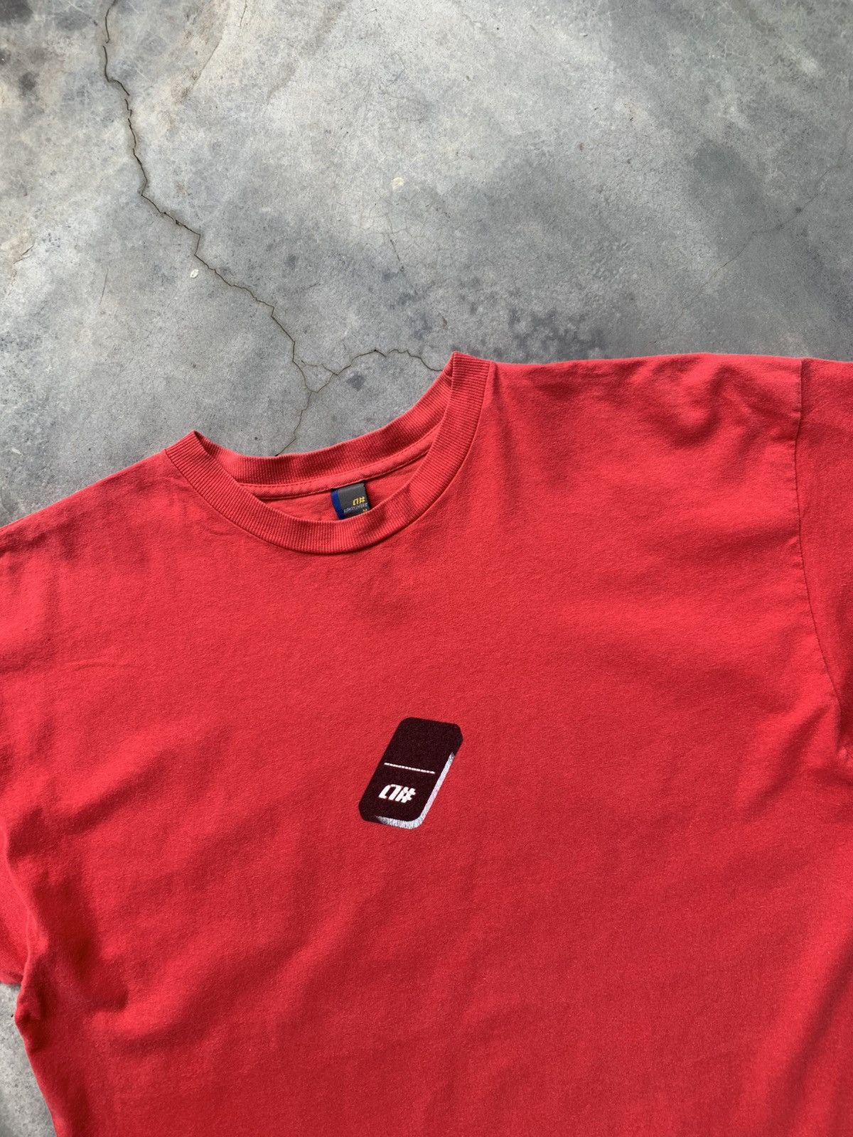 Vintage Vintage Alphanumeric Skateboarding Streetwear Tshirt Size US M / EU 48-50 / 2 - 4 Thumbnail