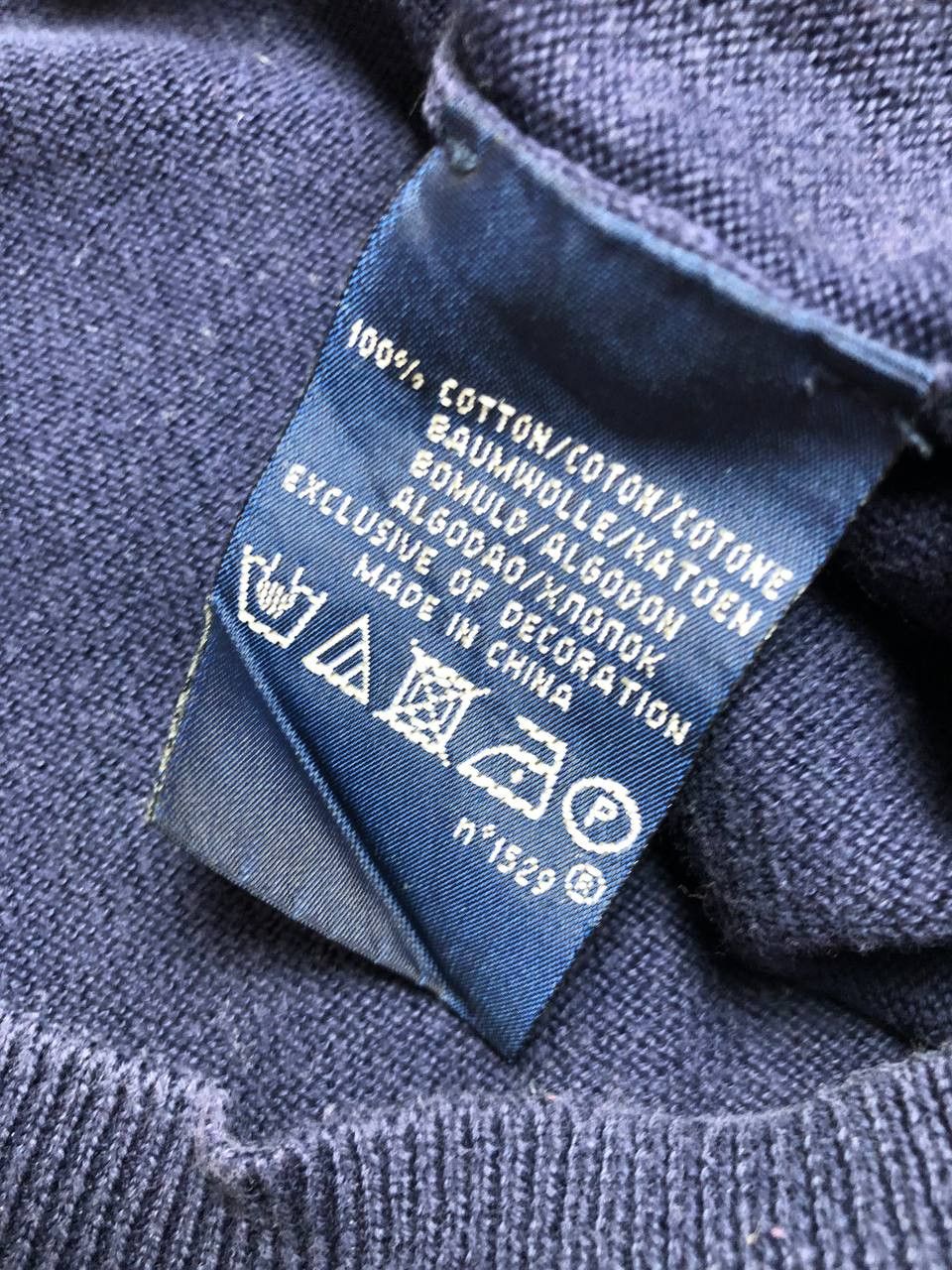 Polo Ralph Lauren Vintage Polo Ralph Lauren Wool V-Neck Sweater Luxury Size US M / EU 48-50 / 2 - 3 Thumbnail