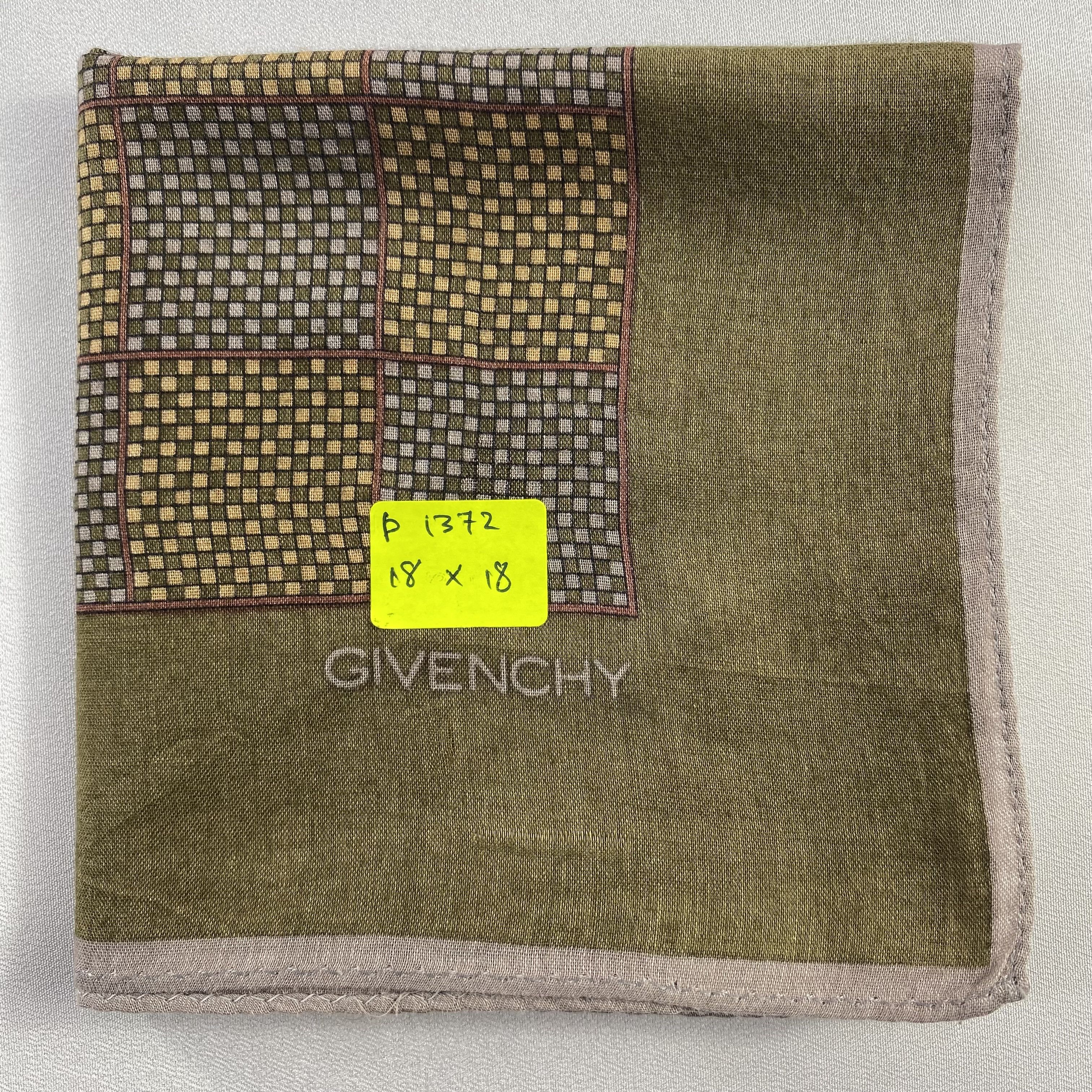 Vintage Givenchy Bandana/ Handkerchief / Neckerchief-1372 Size ONE SIZE - 8 Thumbnail