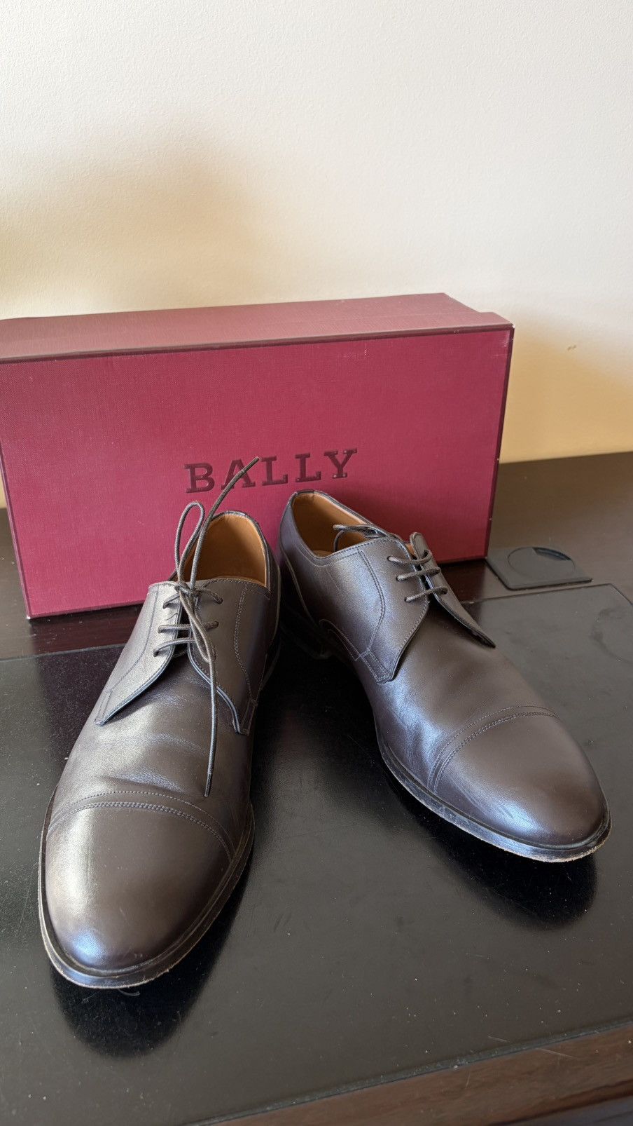 Bally Bally Dark Brown Leather Cap-Toe Oxford Dress Shoes Size US 9 / EU 42 - 2 Thumbnail