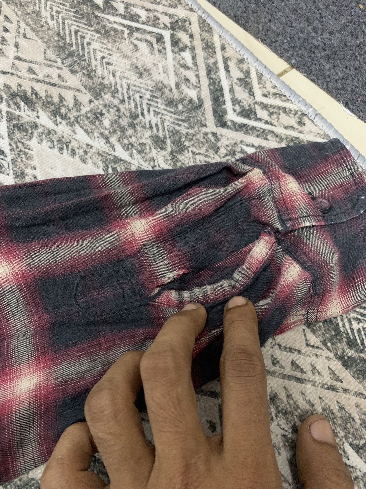 Japanese Brand × Neighborhood × Wtaps NEIGBHBORHOOD X WTAPS BUTTON UP DISTRESSED Size US L / EU 52-54 / 3 - 14 Thumbnail