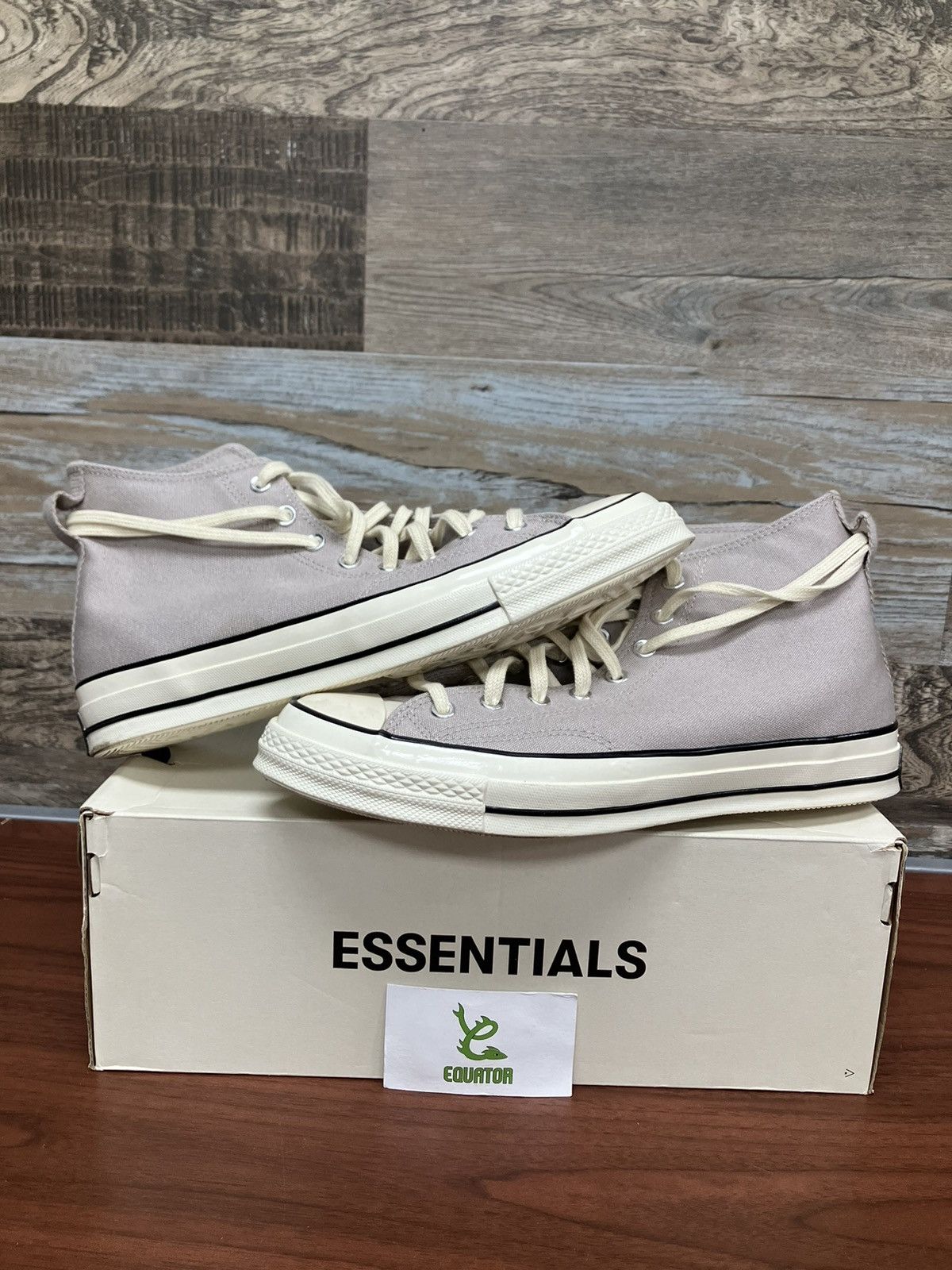 Converse × Fear of God Fear of God Essentials Grey Converse Chuck 