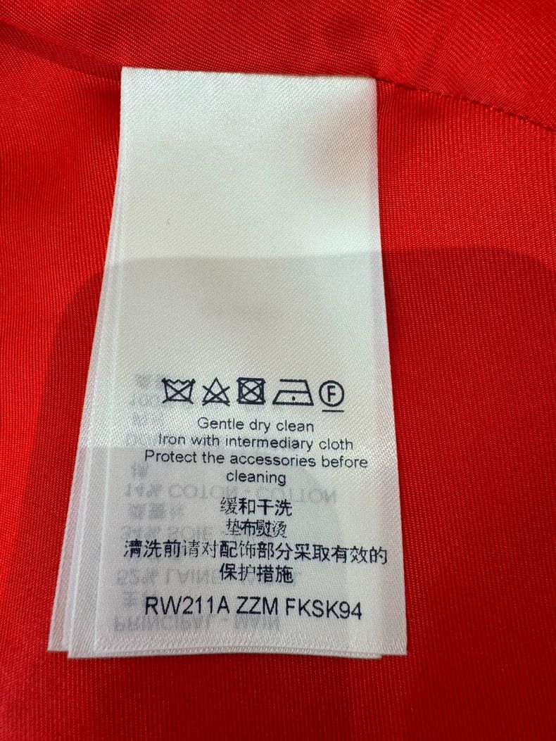 Louis Vuitton Louis Vuitton Large LOgo presbyopic logo skirt Size 35" - 4 Thumbnail