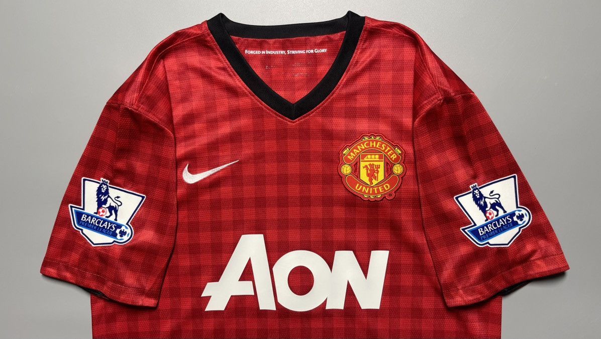 Nike × Vintage MANCHESTER UNITED NIKE 2012/2013 HOME JERSEY #20 VAN PERSIE Size US M / EU 48-50 / 2 - 3 Thumbnail