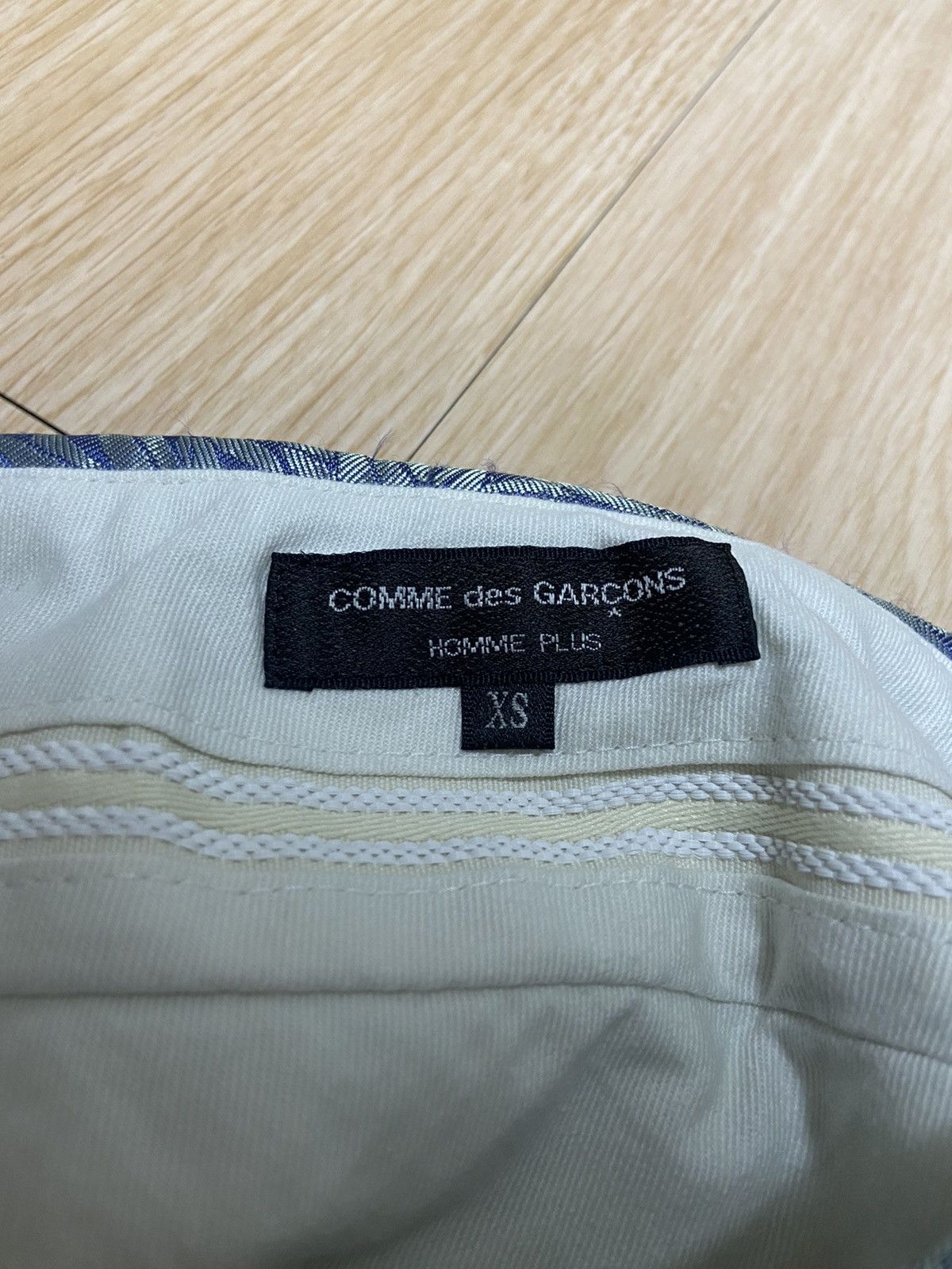 Comme des Garcons XS Comme des garcons Homme plus ss19 feather ballon pants Size US 29 - 4 Thumbnail