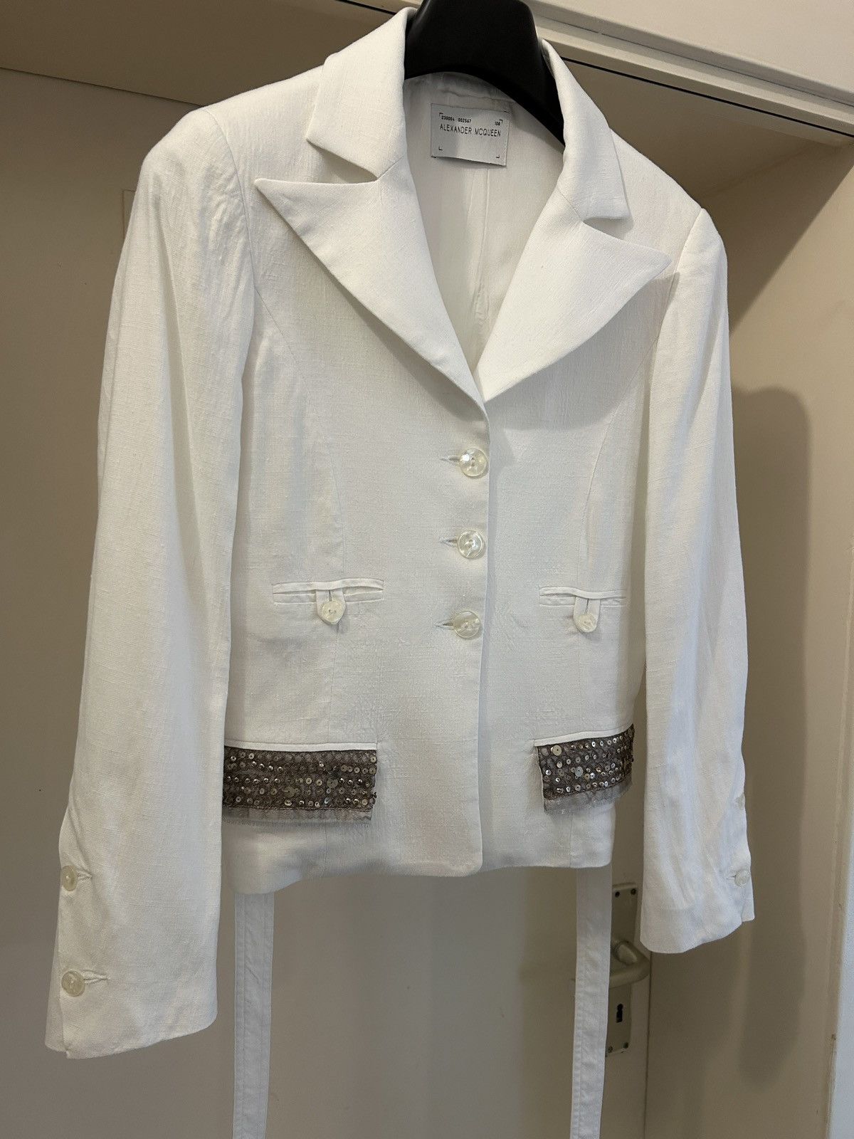 Alexander McQueen 1990s peaked lapel blazer with sequin trim Size S / US 4 / IT 40 - 2 Thumbnail