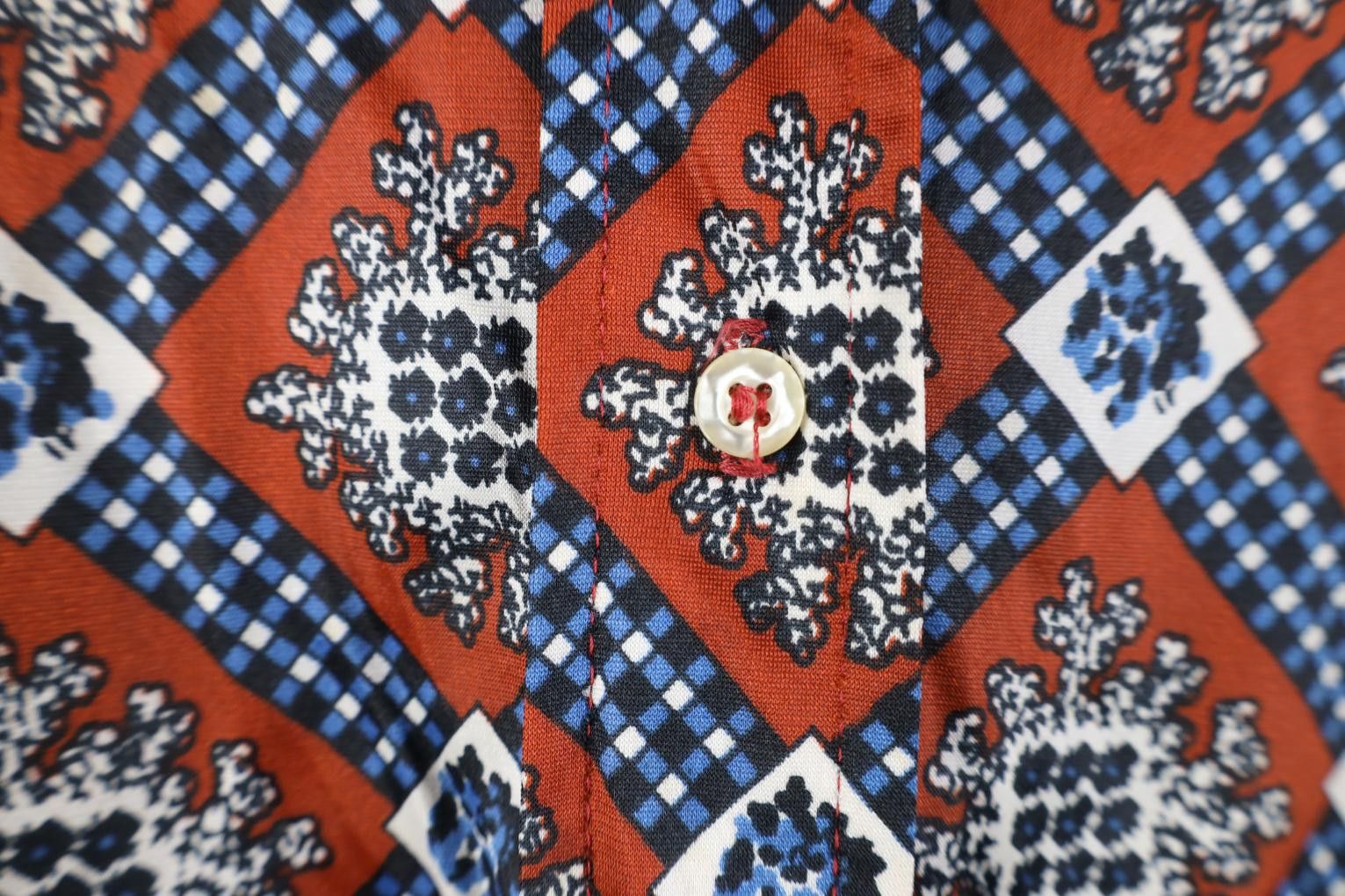 Vintage Vintage 70s Mid Century Modern Collar Knit Button Shirt Size M / US 6-8 / IT 42-44 - 4 Thumbnail