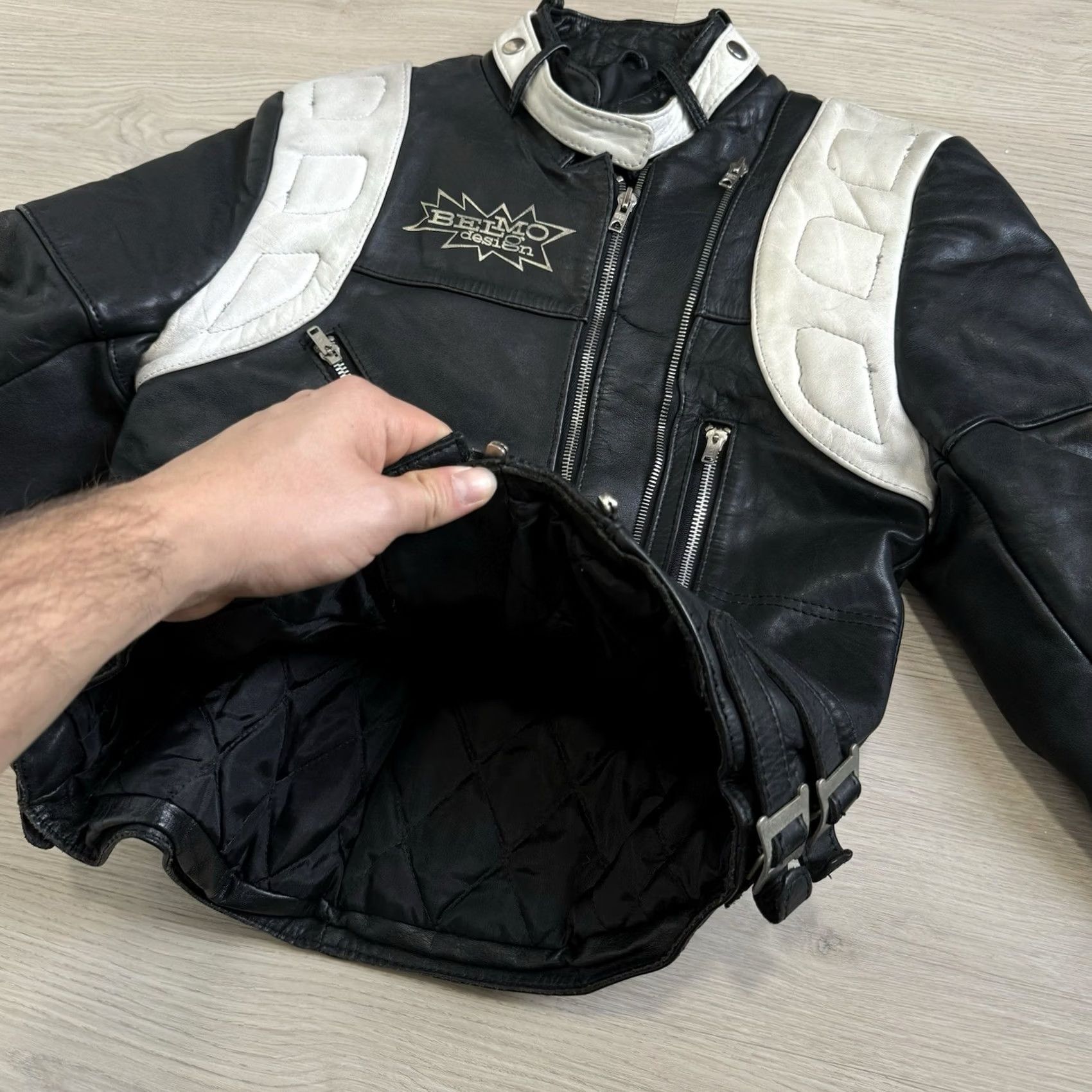 Vintage VINTAGE Belmo Design Leather Jacket Moto Motorcycle Multi Zip Size 38 Men Black 80s Size US XXS / EU 40 - 4 Thumbnail