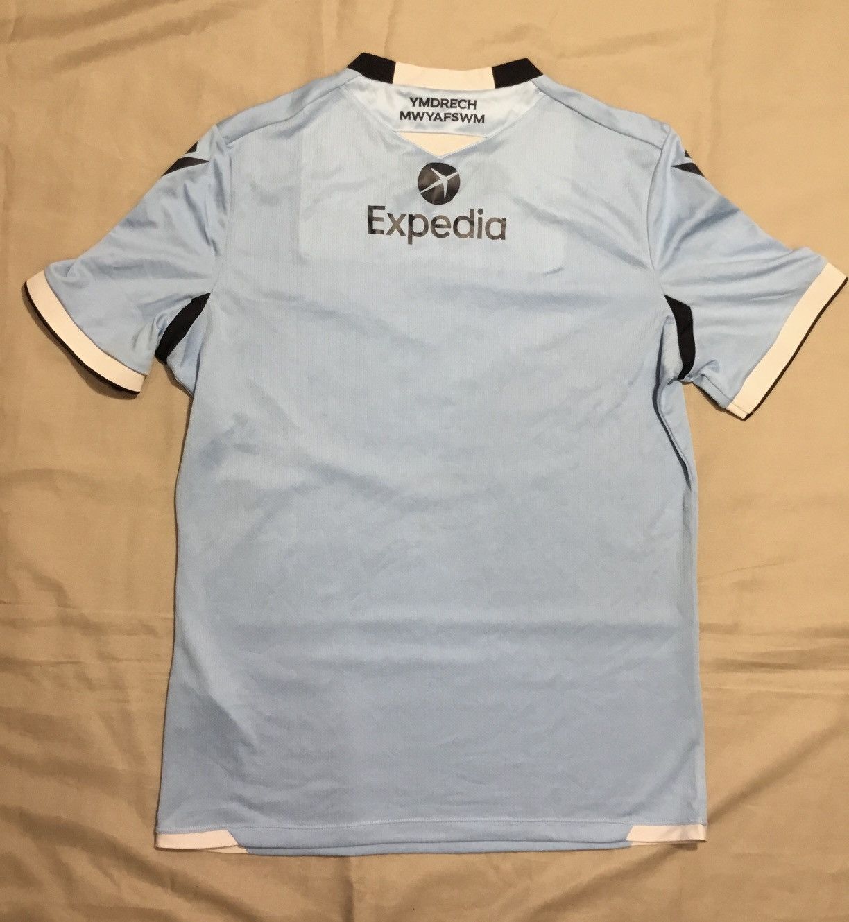 Other Wrexham 2022/23 Away Shirt Size M Size US M / EU 48-50 / 2 - 2 Thumbnail