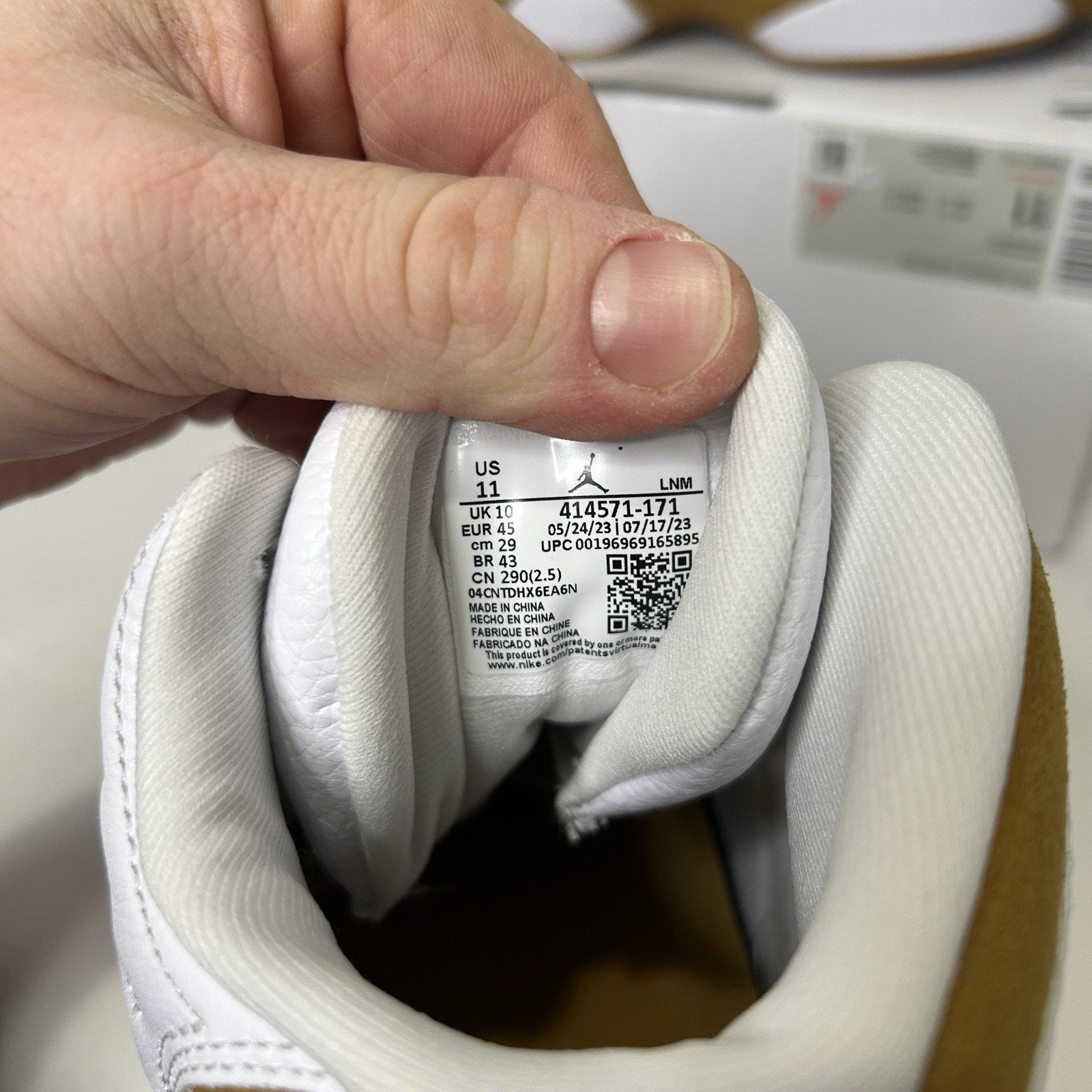 Jordan Brand Nike Air Jordan 13 Retro “Wheat White” 2023 Size US 10 / EU 43 - 6 Thumbnail