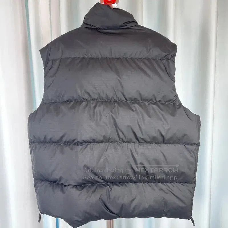 Burberry Burberry Men's Sleeveless Black Down Jacket. Size US XL / EU 56 / 4 - 2 Thumbnail