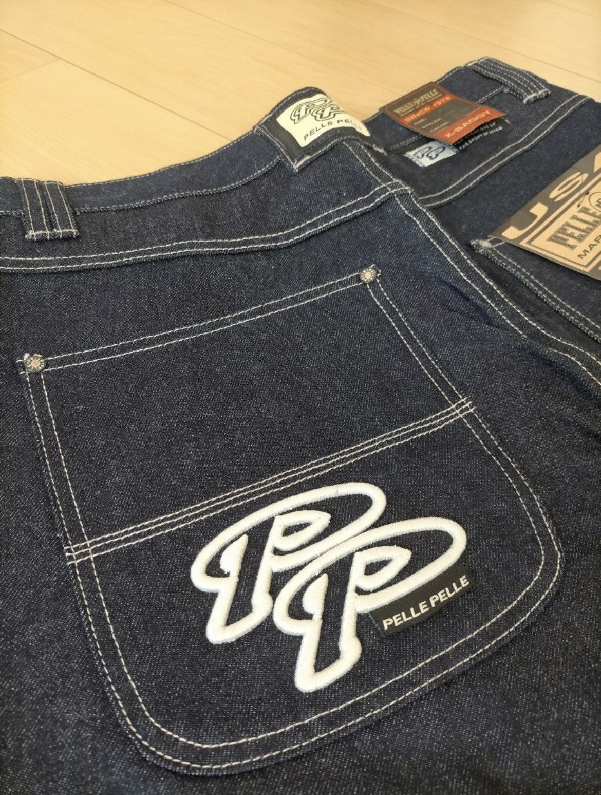 Pelle Pelle 00s PELLE PELLE RIGID BAGGY DENIM DAEDSTOCK Size US 36 / EU 52 - 3 Thumbnail