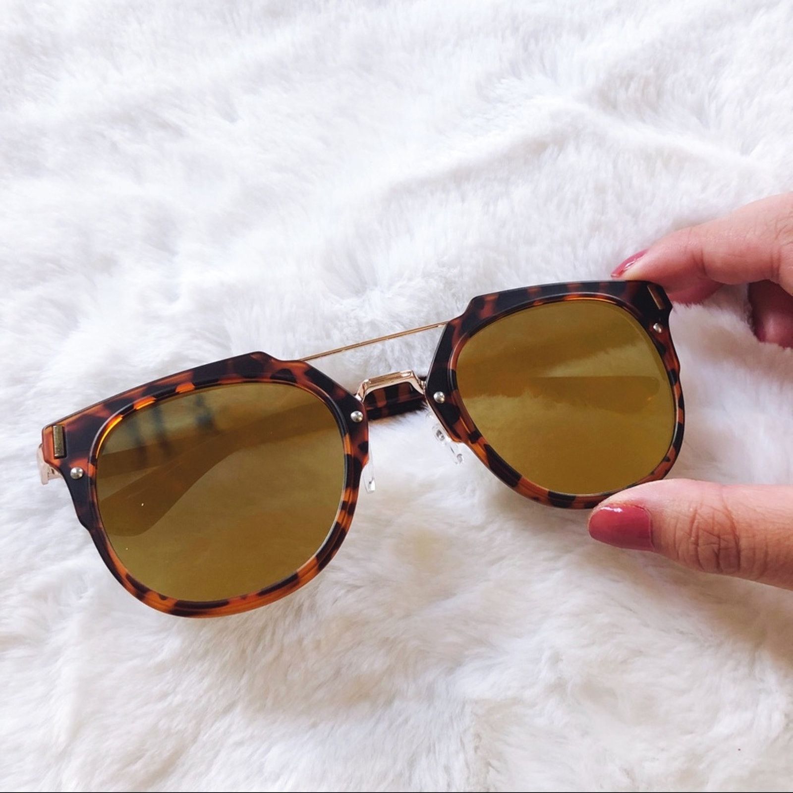 Other Taylor Tortoise Brown Brow Bar Sunglasses Size ONE SIZE - 4 Thumbnail