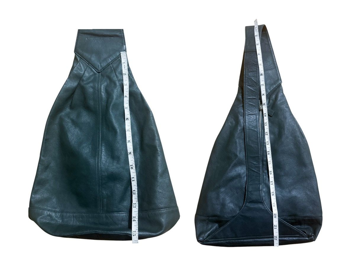 Katharine Hamnett London VINTAGE KATHARINE HAMNETT LONDON Logo Leather Sling Bag Size ONE SIZE - 8 Thumbnail
