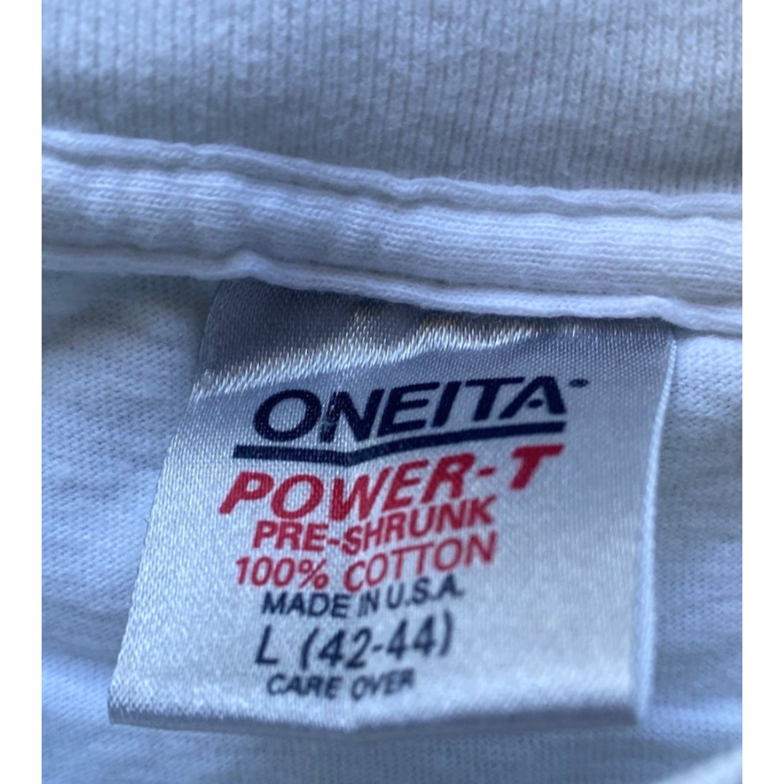Vintage VINTAGE Oneita T-Shirt 90s White Short Sleeve Adult Large Men Rock Mountain News VTG Size US L / EU 52-54 / 3 - 3 Thumbnail