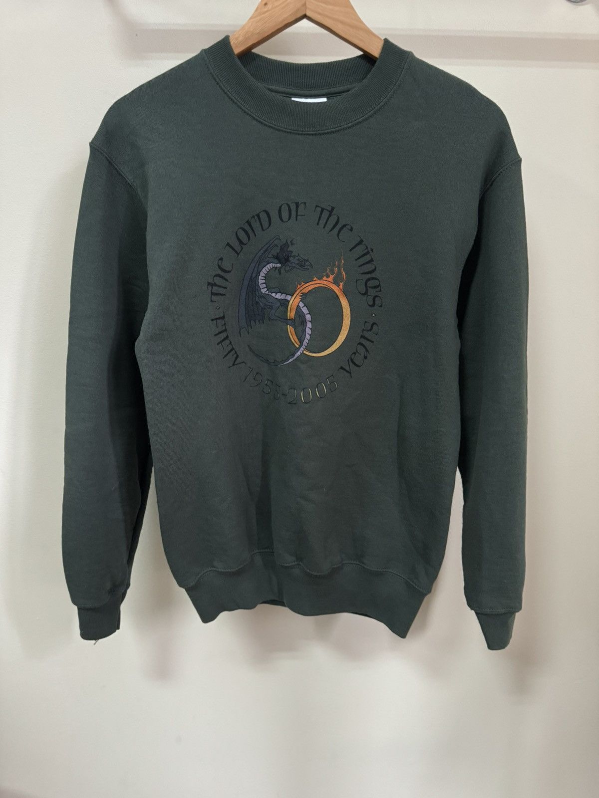 Vintage The Lord of The Rings Vintage 2005 Sweatshirt Size US S / EU 44-46 / 1 - 1 Thumbnail