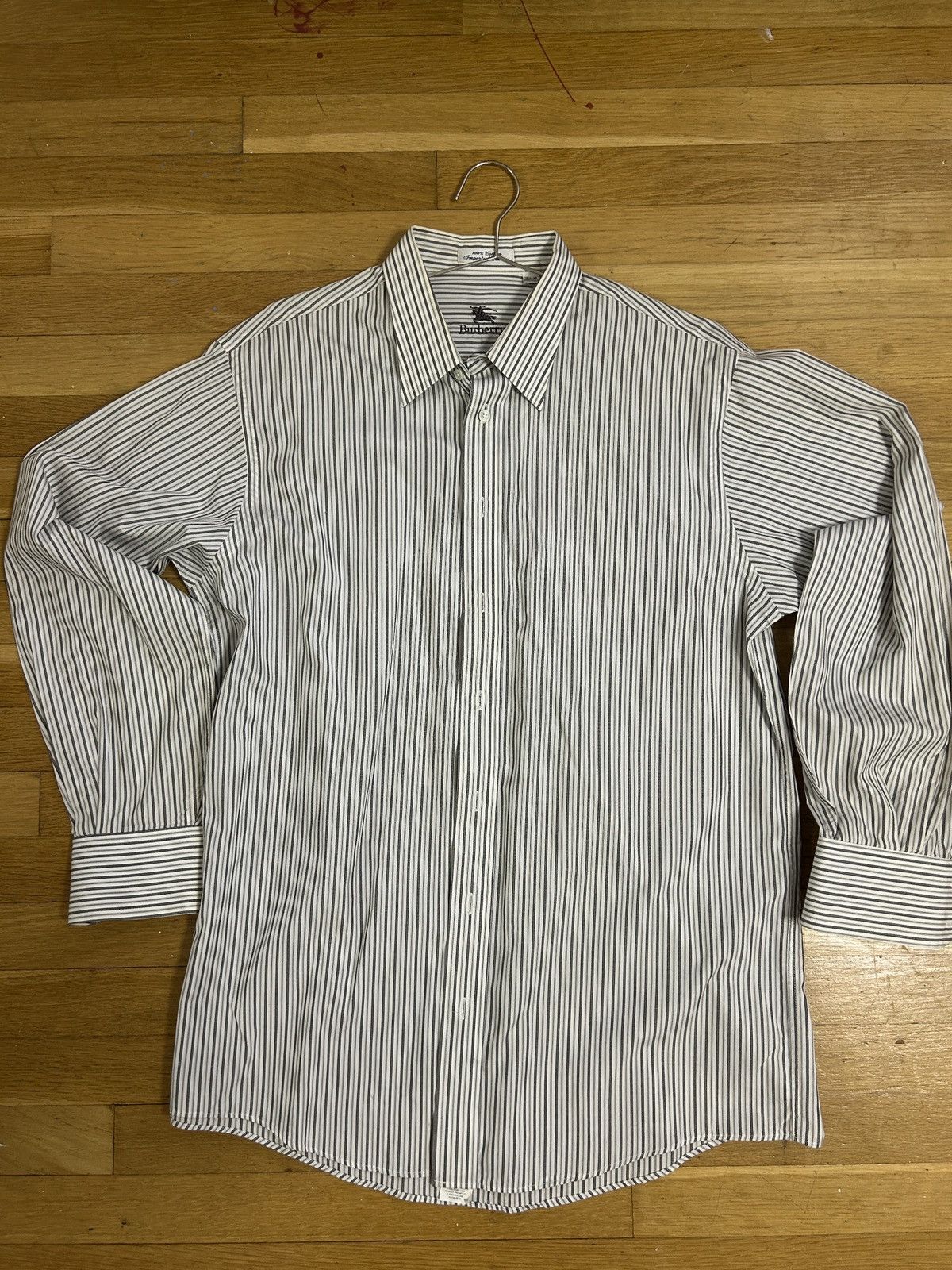Burberry Vintage Burberry Grey striped Button up Size US M / EU 48-50 / 2 - 1 Thumbnail