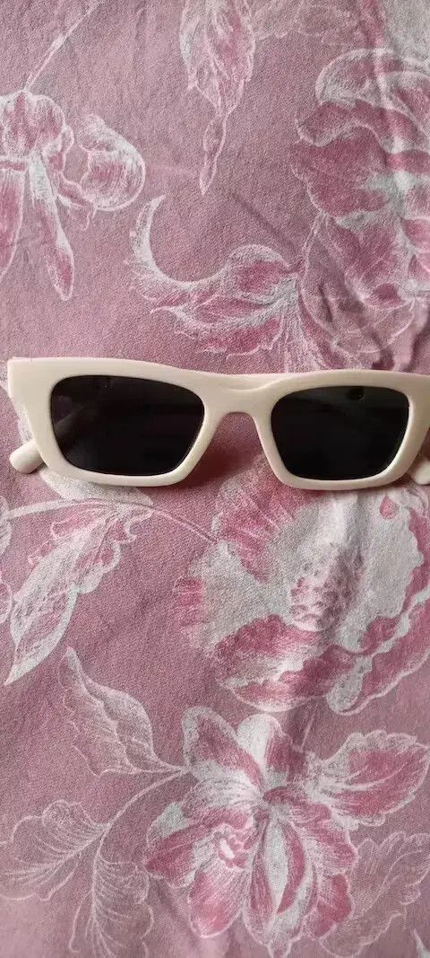 Electric Visual White Frame Retro Rectangle Sunglasess Size ONE SIZE - 3 Thumbnail
