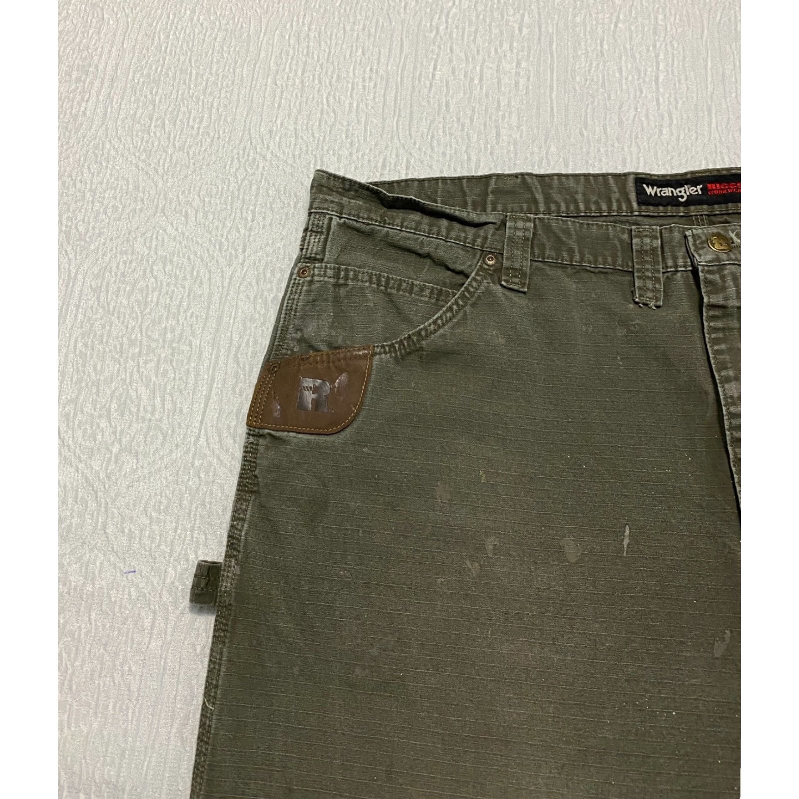 Wrangler VINTAGE Wrangler Riggs Workwear Relaxed Fit Carpenter Pants 44x36 Green Wide Leg Mens Pants Size US 44 / EU 60 - 4 Thumbnail