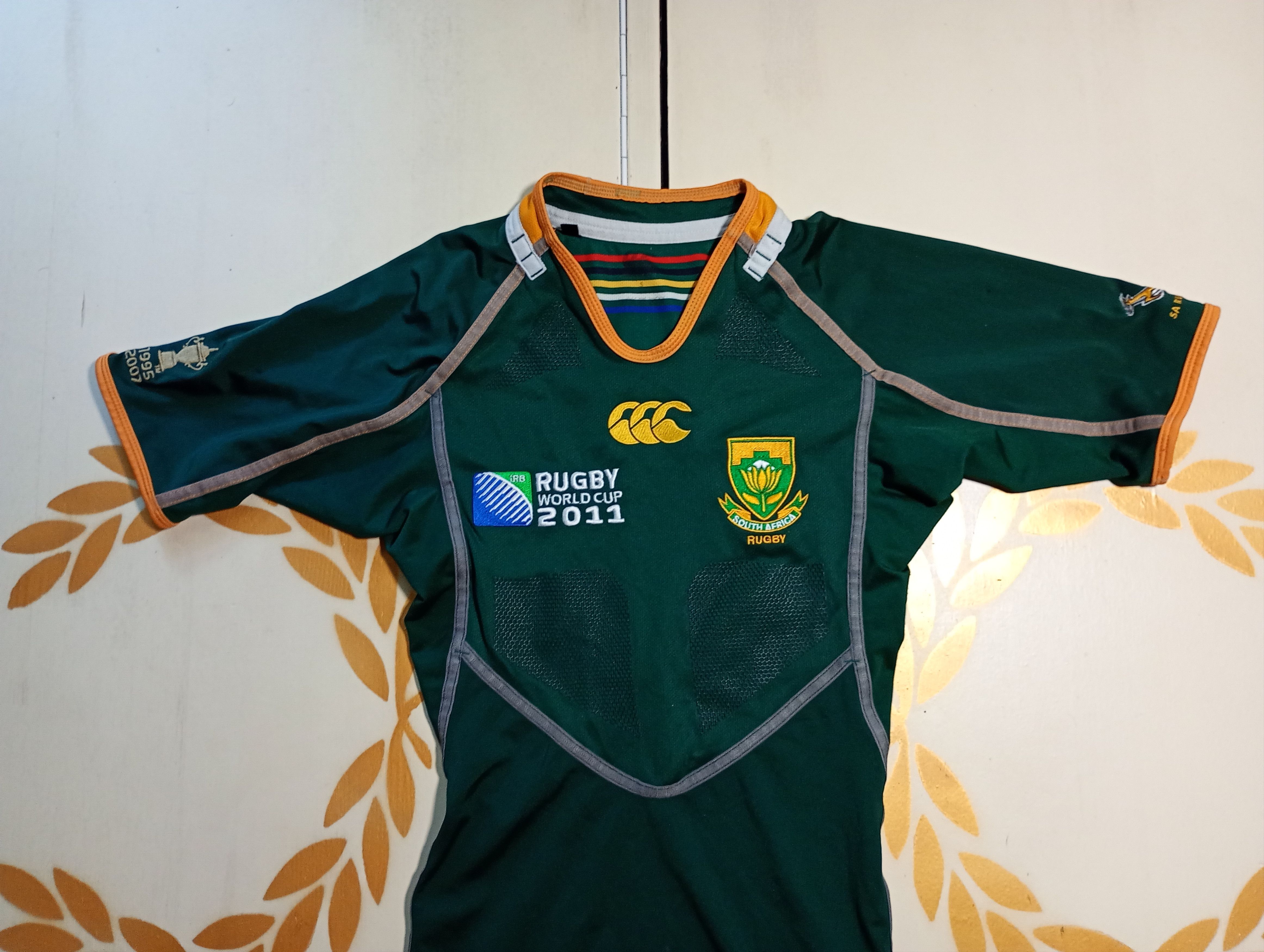 Canterbury of New Zealand Canterbury SA Rugby World Cup 2011 Jersey Size US M / EU 48-50 / 2 - 4 Thumbnail
