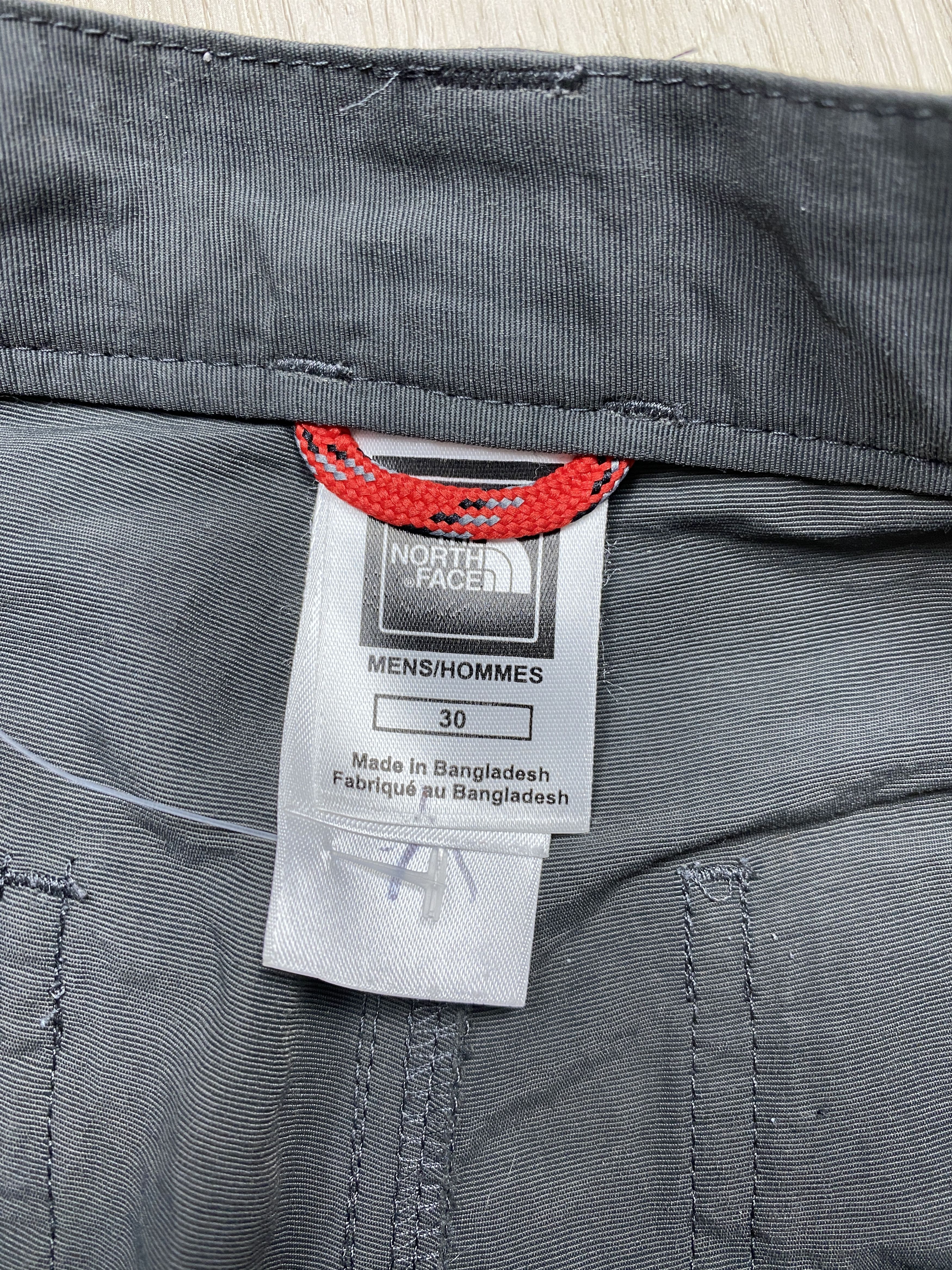 The North Face The North Face Vintage Mens Cargo Outdoor Shorts TNF Size US 30 / EU 46 - 6 Thumbnail