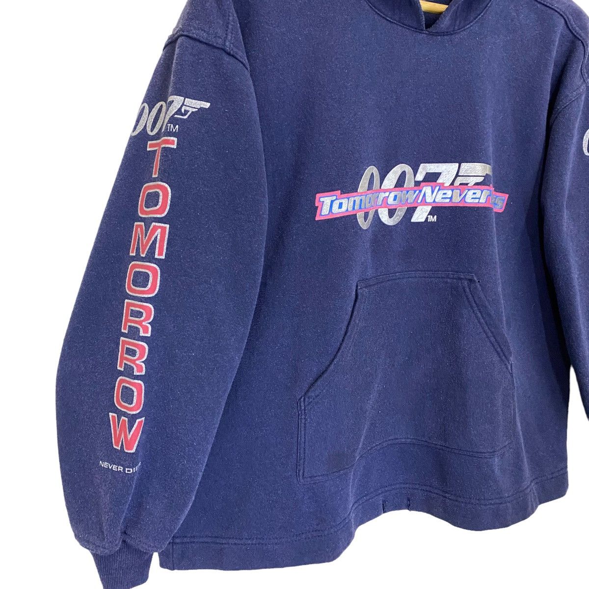 Other Vintage James Bond 007 Tomorrow Neverdies Pullover Hoodie Size US S / EU 44-46 / 1 - 7 Thumbnail