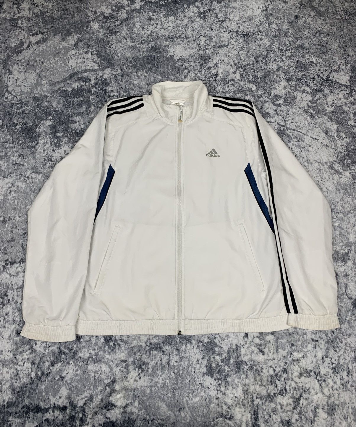Adidas × Vintage Vintage Adidas Windbreaker Sportswear Tracksuit Size L white Size US L / EU 52-54 / 3 - 3 Thumbnail