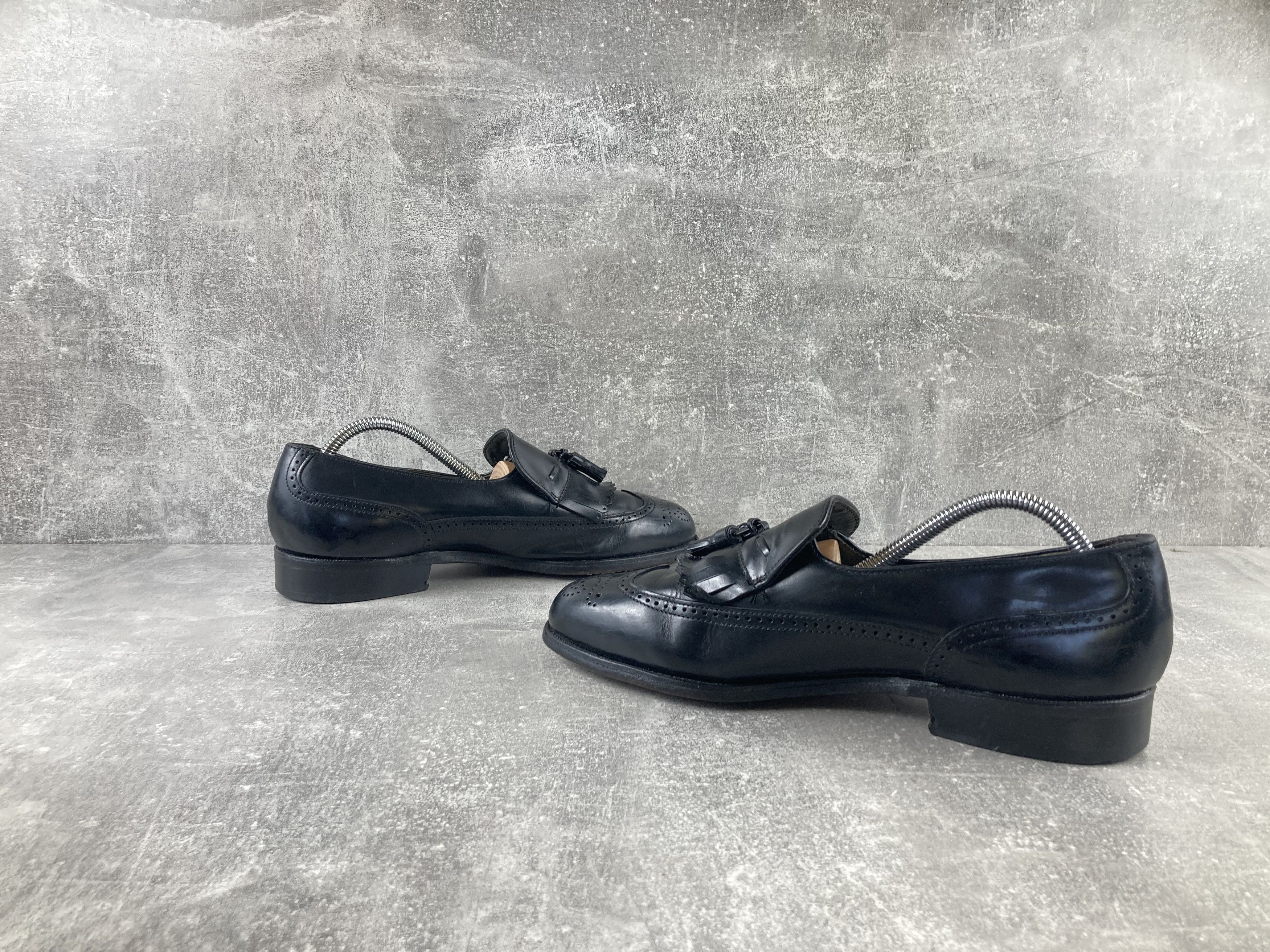 Genuine Leather Black leather tassal luxury old money brogue loafers shoes Size US 7 / EU 40 - 5 Thumbnail