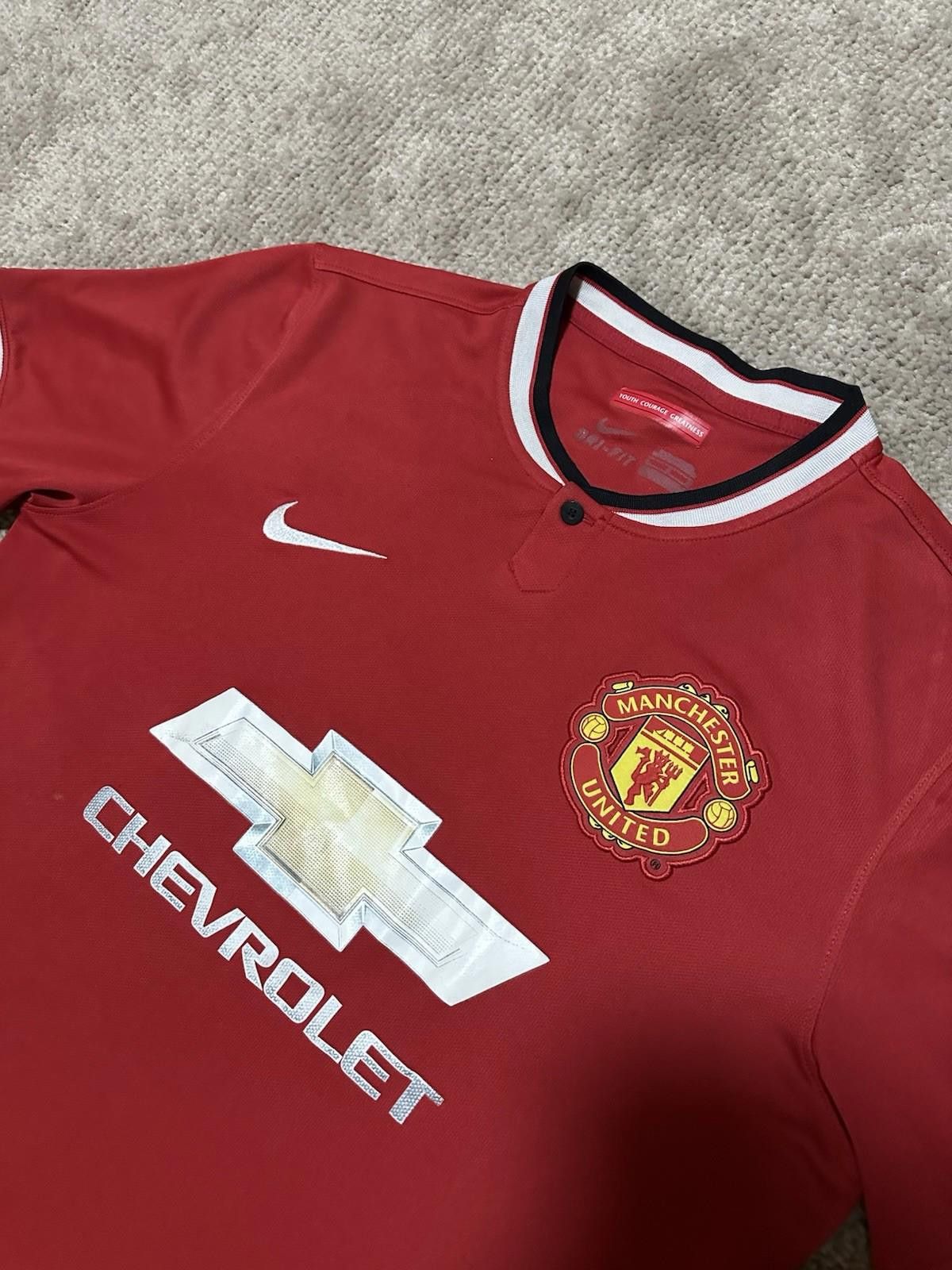 Nike Manchester United 2015 Hom Football Shirt Nike Soccer Jersey Size US M / EU 48-50 / 2 - 5 Thumbnail