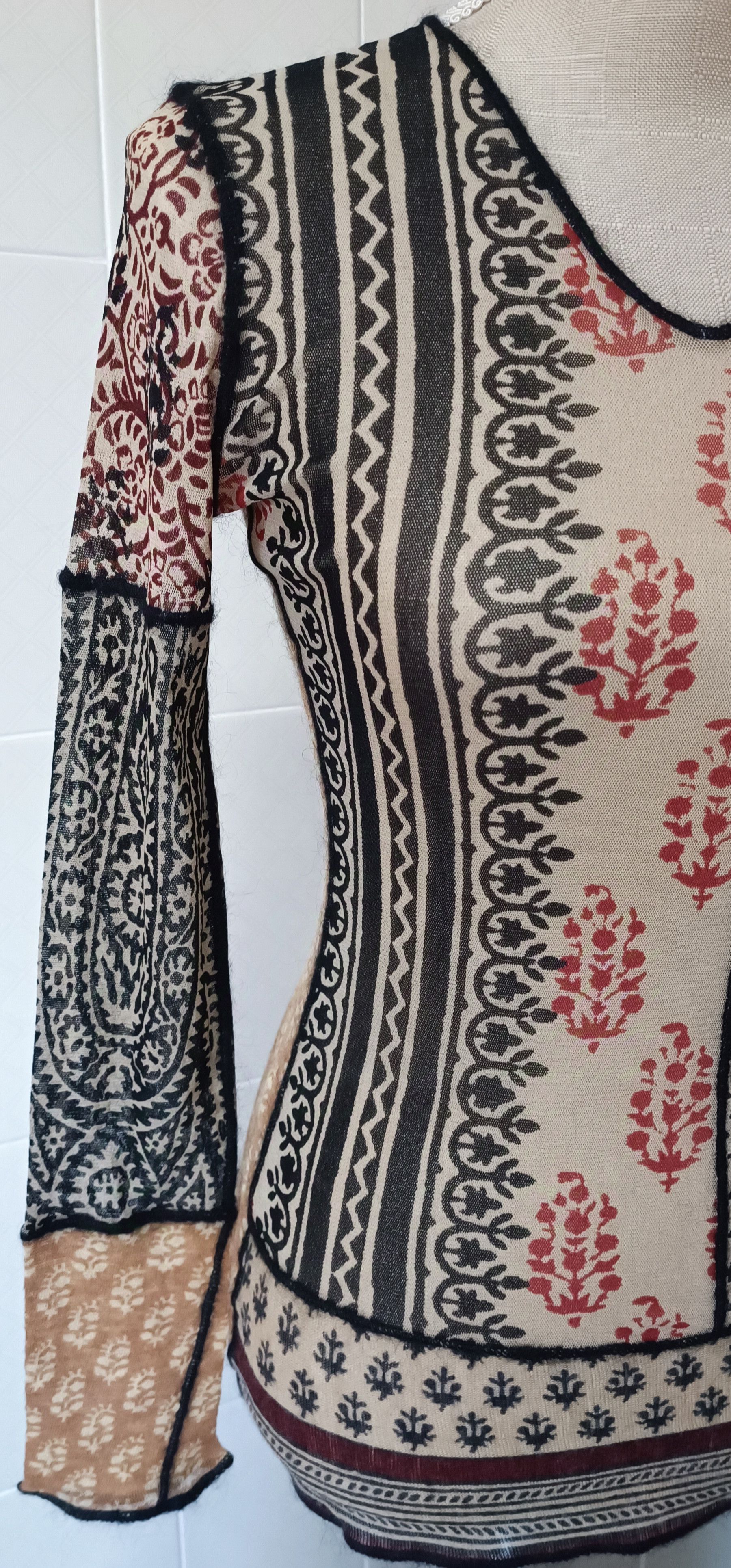 Jean Paul Gaultier FW2000/01- Bi-material top - tribal and floral - Patchwork Size S / US 4 / IT 40 - 20 Thumbnail