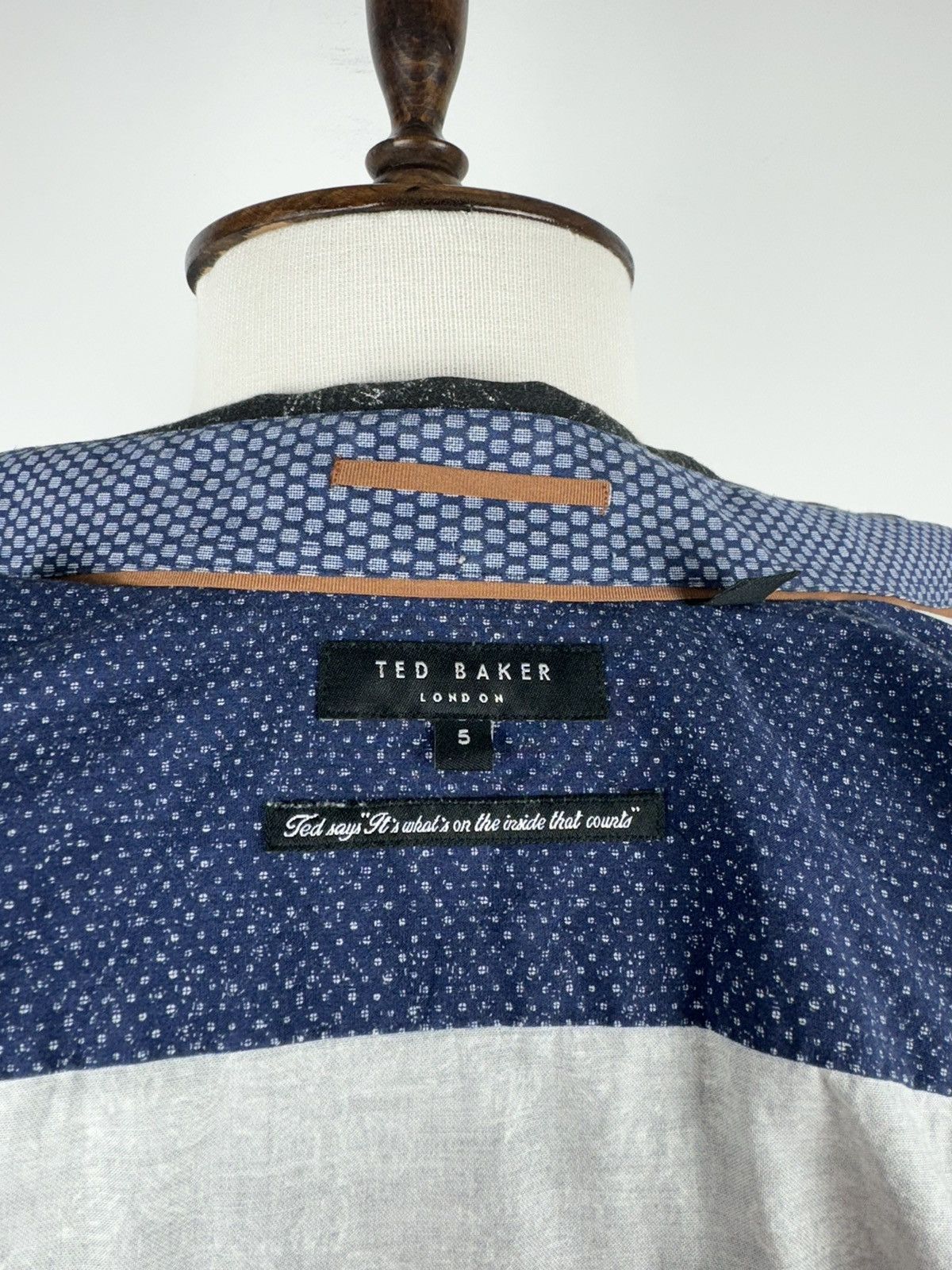 Ted Baker Men’s Ted Baker Long Sleeve Button Down Shirt size 5 Size US XL / EU 56 / 4 - 6 Thumbnail