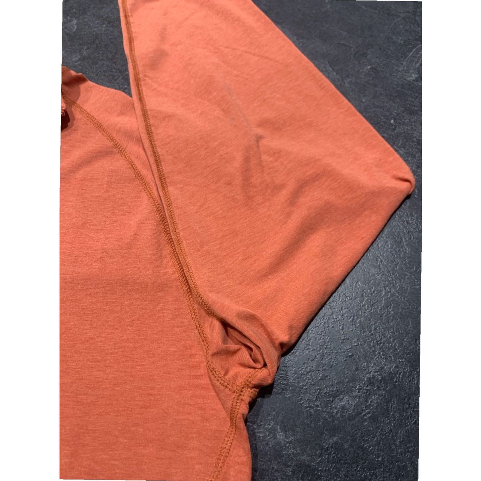 Orvis Orvis Trout Bum Long Sleeve Pullover Men's Large Coral Orange 1/4 Zip Size US L / EU 52-54 / 3 - 2 Thumbnail