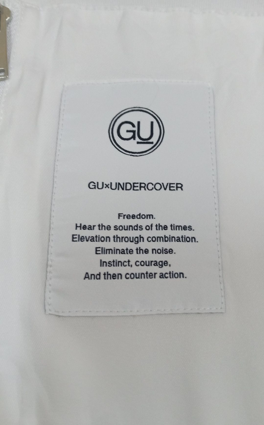 GU × Undercover GU x Undercover Pocket Zip with Pocket Both Side T-shirt Size US L / EU 52-54 / 3 - 7 Thumbnail