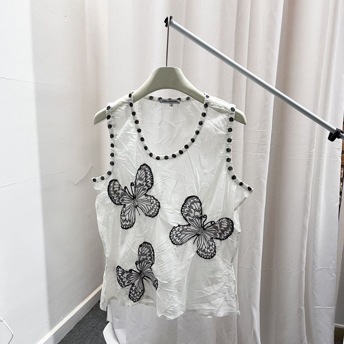Issey Miyake 90s Yoshiki Hishinuma Issey Miyake butterfly pleated top Size M / US 6-8 / IT 42-44 - 5 Thumbnail