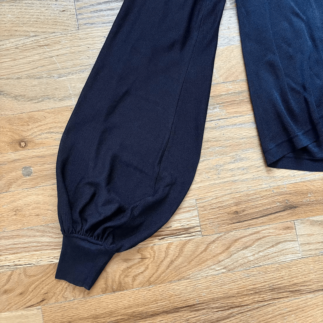Tom Ford × Yves Saint Laurent c. 2002 Cutout Balloon Sleeve Top Size M / US 6-8 / IT 42-44 - 5 Thumbnail